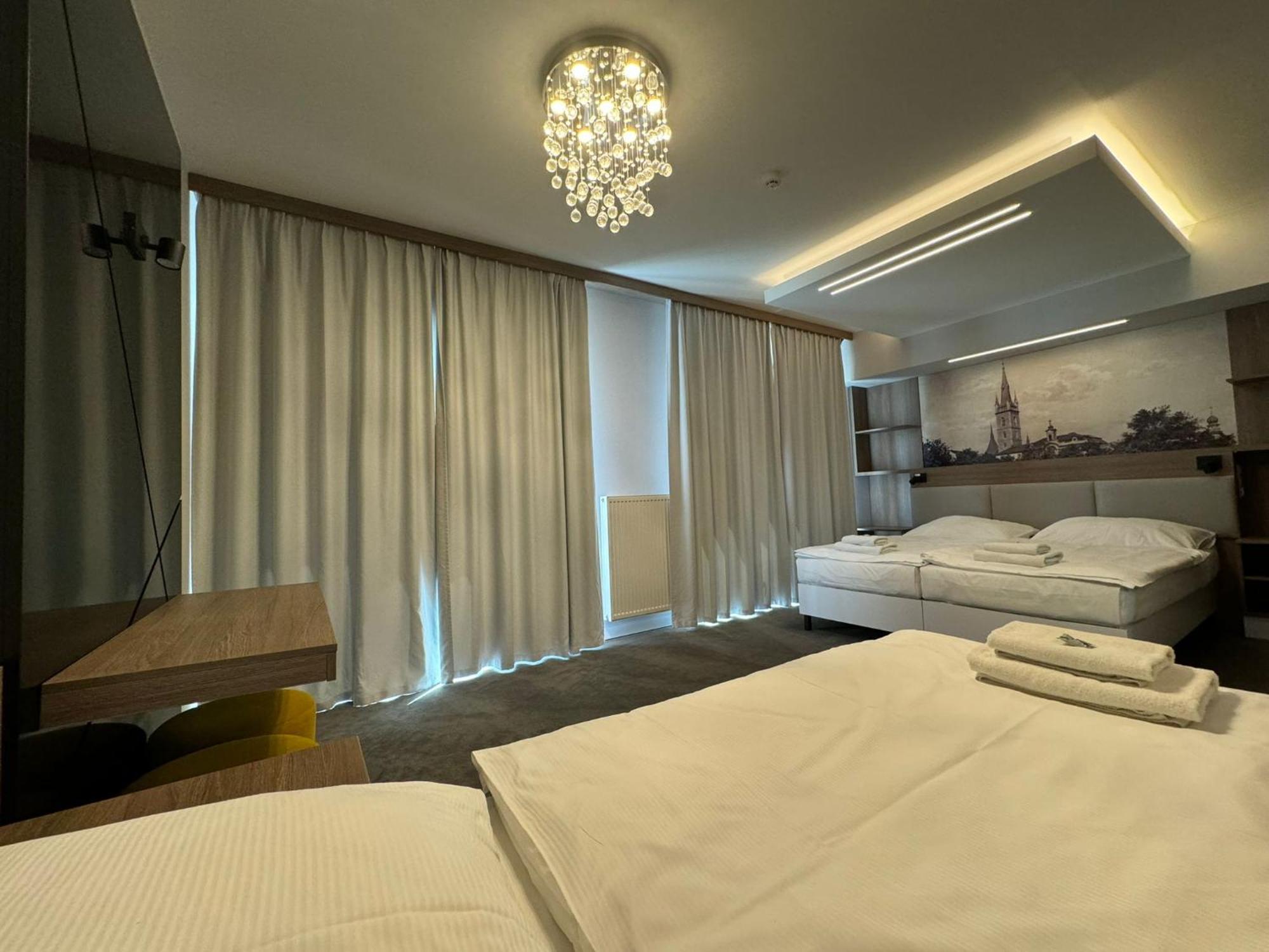 Hotel Grand Čáslav Buitenkant foto