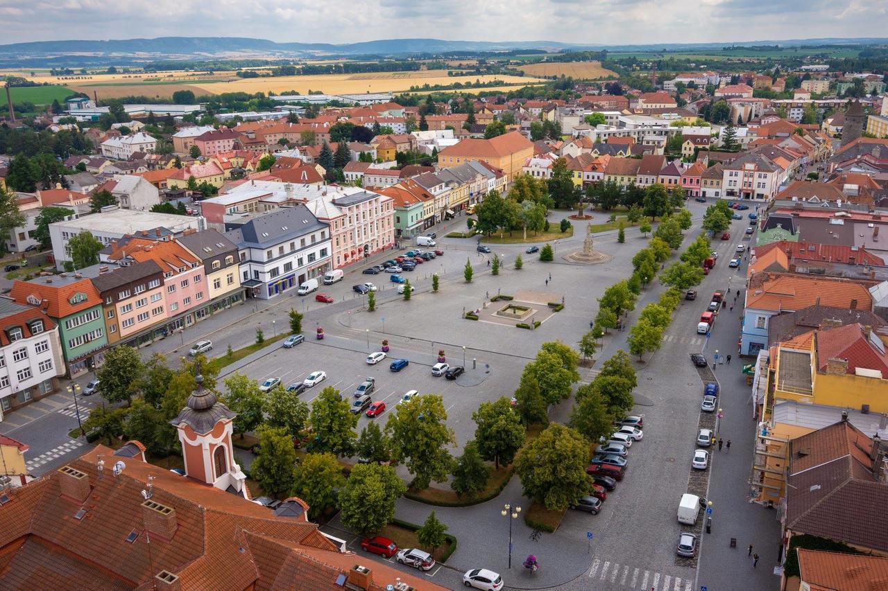 Hotel Grand Čáslav Buitenkant foto