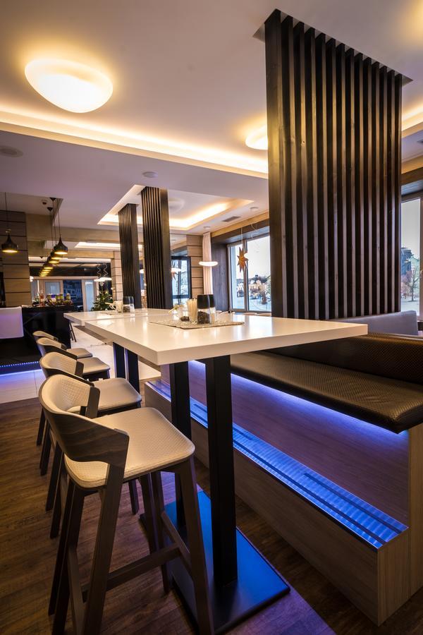 Hotel Grand Čáslav Buitenkant foto